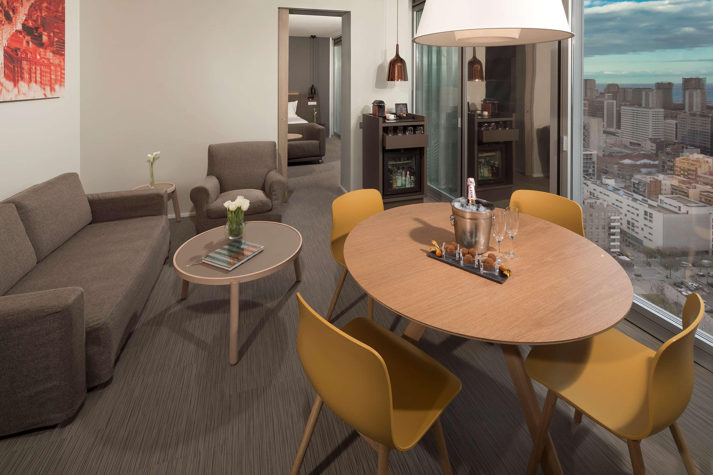 The Level At Melia Barcelona Sky Ξενοδοχείο Εξωτερικό φωτογραφία